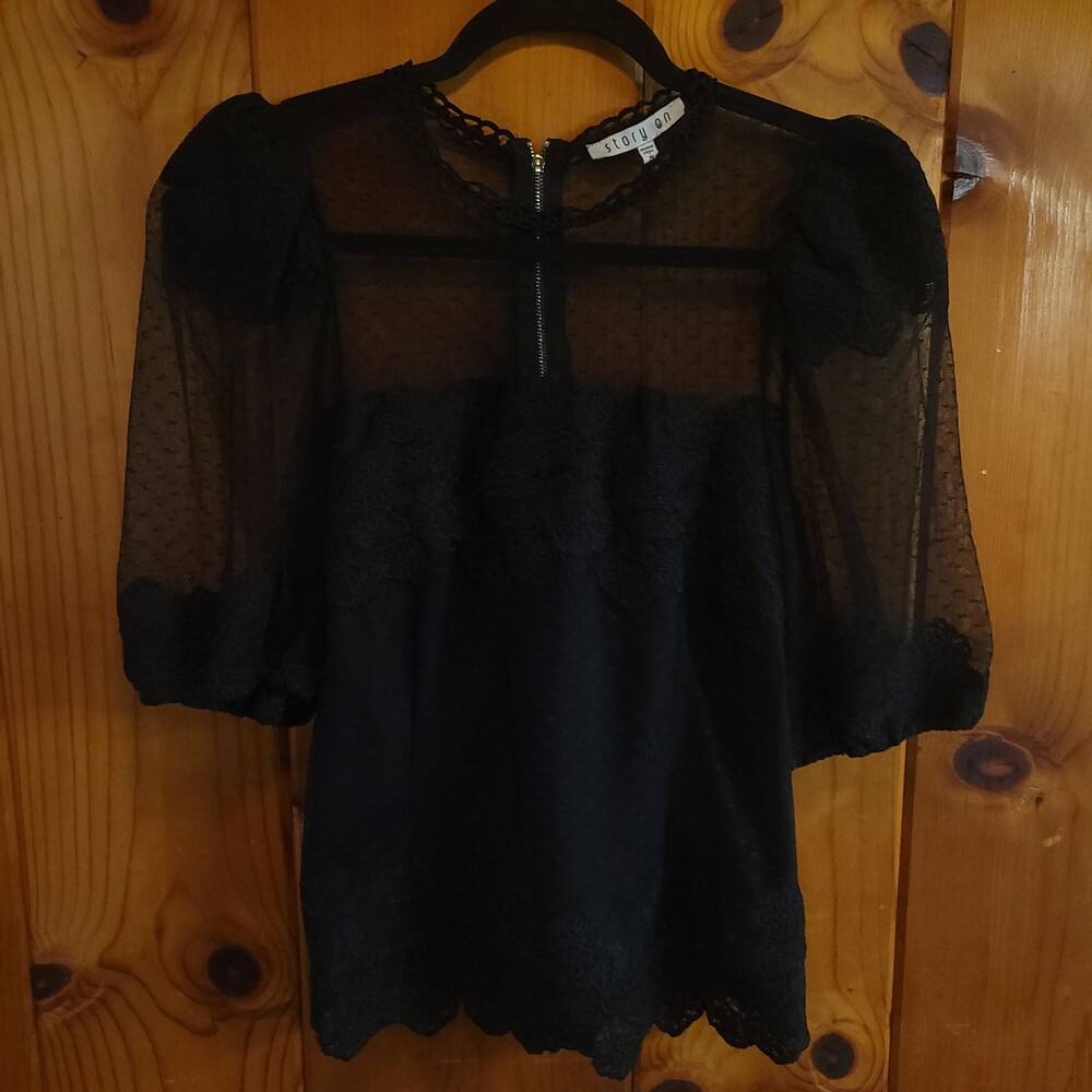 Story On Small Black Sheer Lace Blouse Zipper Puff Sleeves fairy cottagecore vtg